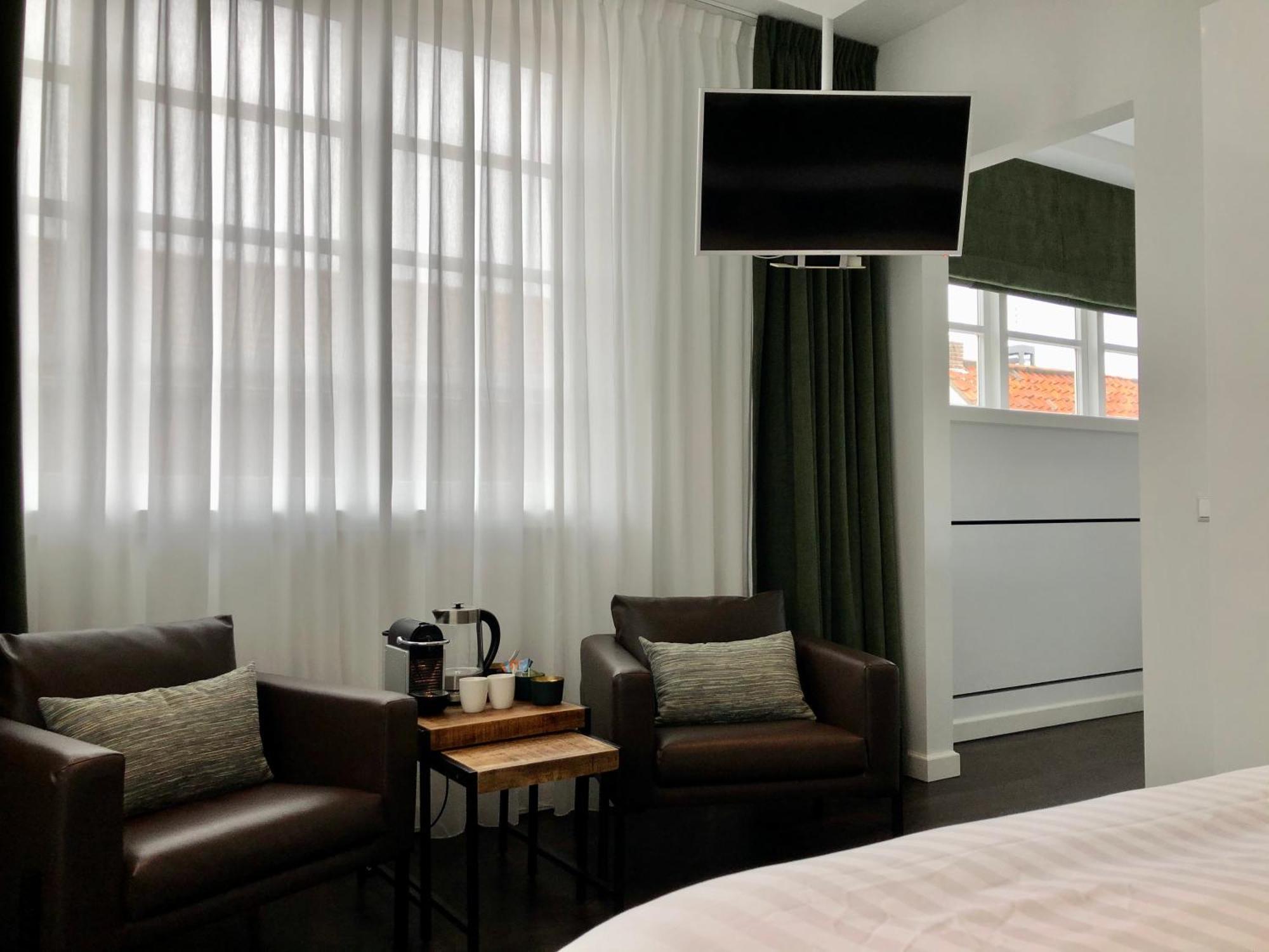 Pension Montmaertre Zierikzee Habitación foto
